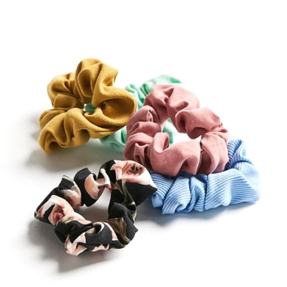 Urban Outfitters Accessories - Day of the Week Scrunchies Set - Urban Outfitters